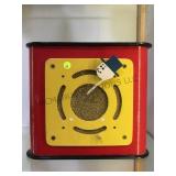 VINTAGE MAGICIAN WOOD ENCASED DECORATIVE SPEAKER