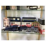 SHELF LOT G-SCALE TRAIN ,ENGINE, CARS & BUILDINGS