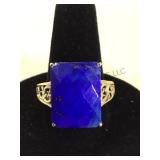 10K GOLD RING W/ BLUE GEMSTONE, SIZE 6