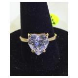 14K GOLD RING W/ CLEAR GEMSTONES, SIZE 6