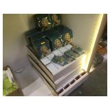 LARGE GROUP OF MARYILYN MONROE TRADING CARDS