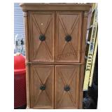 STANLEY  ARMOIRE