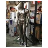 SILVER MANNEQUIN