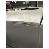 FISHER & PAYKEL  GAS DRYER (NEW)