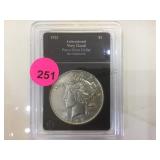 1922 SILVER PEACE DOLLAR, CASED