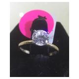 14K GOLD RING W/CLEAR GEMSTONE