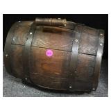 VINTAGE W.J. TRAIL APPLE BRANDY CASK WITH HANDLE