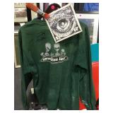 VINTAGE UNWRITTEN LAW BAND SIGNED SHIRT AND 45