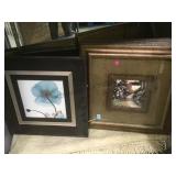 SHELF LOT OF WALL ART & AN AREA RUG