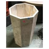 CEMENT PILLAR PLANT STAND