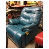 LAYFLAT RECLINING COMFORT CHAIR, BLUE LEATHER