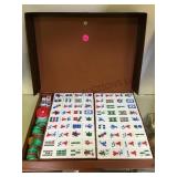MAHJONG GAME IN CASE