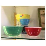 SET OF 4 PYREX NESTING BOWLS
