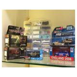 LOT OF DIE CAST CARS