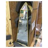 MIRRORED OBELISK WITH BASE