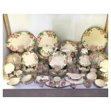 APPROX 88 PIECES OF FRANCISCAN DINNERWARE &