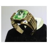 10K GOLD RING W / BLUE GEMSTONE, SIZE 8.5