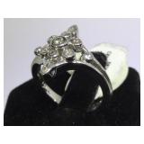 14K GOLD RING W /  DIAMONDS, SIZE 7