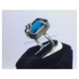 STERLNG RING W / BLUE GEMSTONE, SIZE 8