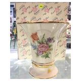 ROYAL DUX BOHEMIAN CZECH REPUBLICAN VASE W/ BOX