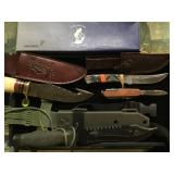 TRAY LOT OF KNIFES, BRASS & BONE HANDLE HUNTING