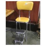 VINTAGE KITCHEN STEP STOOL CHAIR
