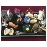 TRAY LOT INCL. PAPERWEIGHTS, CRYSTAL FIGURES,