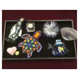 TRAY LOT INCL. PAPERWEIGHTS, TURTLE, CLOCK & MORE