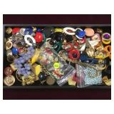 TRAY LOT OF ASSORTED COSTUME JEWELRY