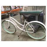 HUFFY BEACH CRUISER BIKE