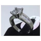 STERLING RING W / CLEAR GEMSTONES, SIZE 7