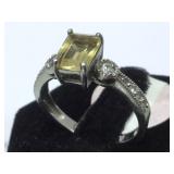 STERLING RING W / YELLOW GEMSTONE, SIZE 8