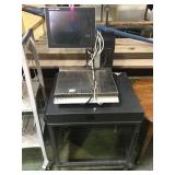 METTLER TOLEDO ELECTRONC SCALE W / STAND