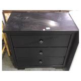 3 DRAWER NIGHTSTAND
