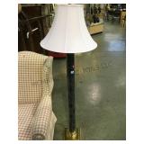 METAL FLOOR STANDING LAMP