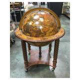 DECORATIVE ROLLING GLOBE BAR