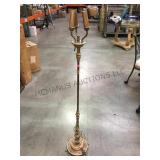 VINTAGE METAL  BASED FLOOR LAAMP
