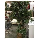 GREEN LEAF FAUX TREE