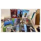 Large lot of vintage Birderï¿½s world magazines