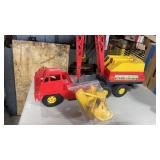 Vintage 1960's Marx toy super crane big bruiser