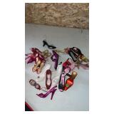 A lot of plastic shoe ornaments