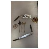 Lot of  Ladies pins and mother of pearl