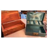 Wooden box and jewelry box