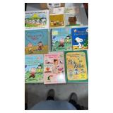 Snoopy /peanuts / Charlie Brown books