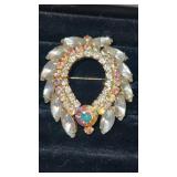 Rhinestone brooch