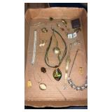 Miscellaneous lot of gold tone  jewelry Pins,