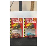 2 new on card tonka Chrysler panel cruiser car