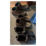 Men's boots size 9