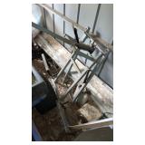 Some kind of hydraulic lift