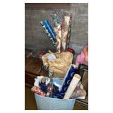 Miscellaneous Christmas, wrapping paper, bows and